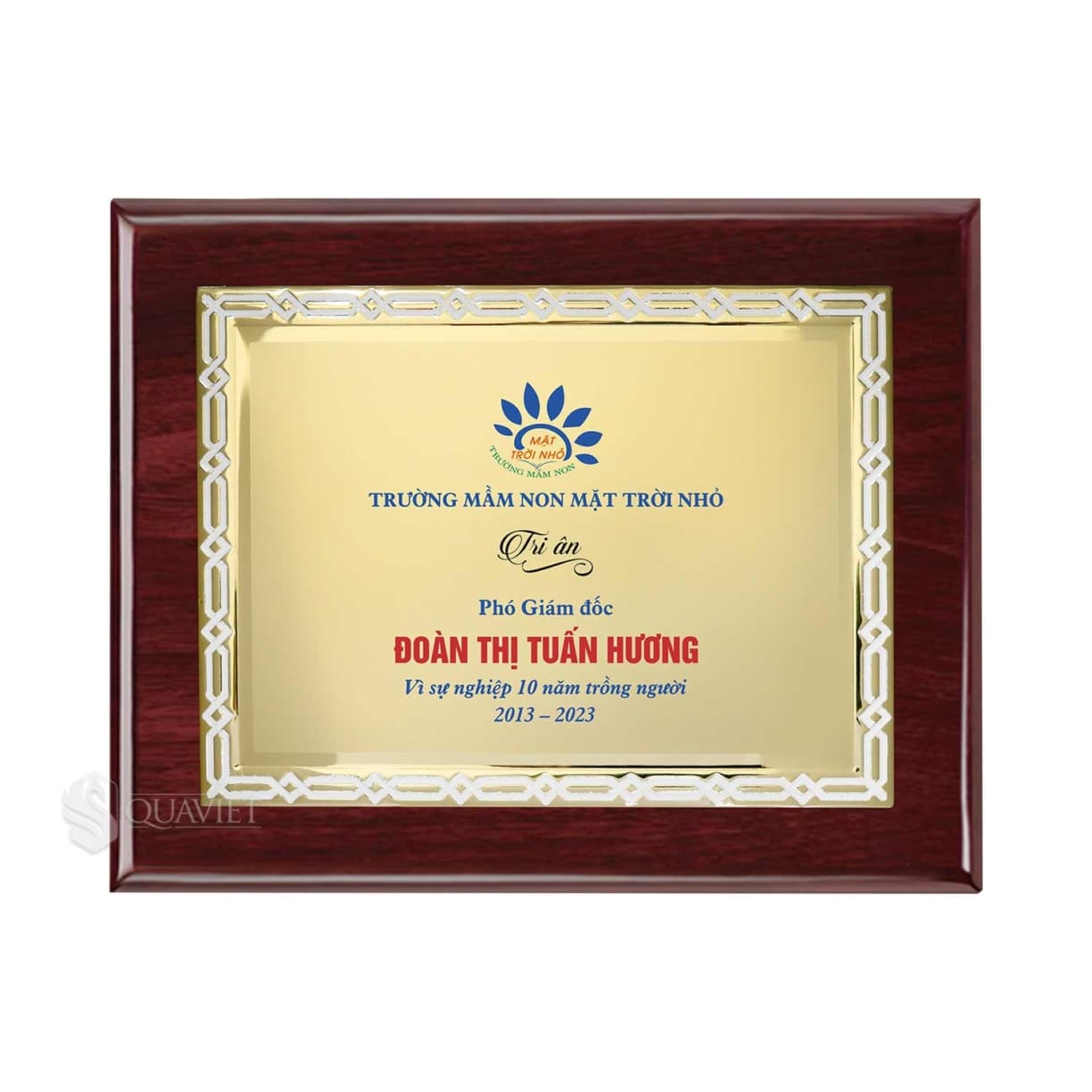 Classic Plaque Layout